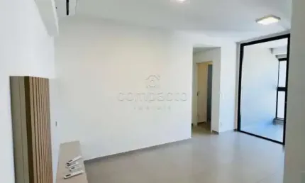 Apartamento novo com 2 quartos completo em armários!