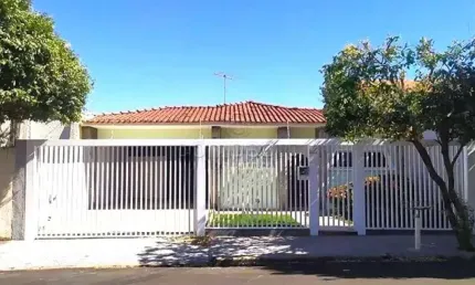 Casa com 3 quartos para alugar na Rua Cuba, Jardim América, São José do Rio Preto