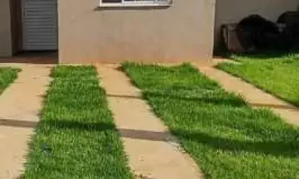 Casa à Venda com 2 quartos em Condomínio Garden RNI