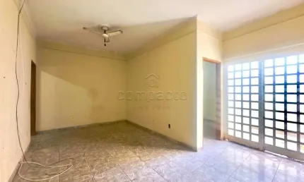 Casa com 3 quartos para alugar na Rua Professor Wagner Cirilo Pereira, Jardim Manoel Del Arco, São José do Rio Preto