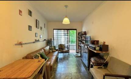 LINDO APTO TÉRREO - JARDIM IRAJÁ - COM 3 DORMITÓRIOS SENDO 1 SUITE - SALA CONCEITO ABERTO MODERNO - VARANDA- COZINHA AMPLA - BANHEIRO SOCIAL - 01 VAGA DE GARAGEM. LOCALIZAÇÃO PREVILEGIADA