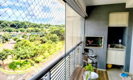 Lindo aptº frente - face sombra - repleto armários planejados - varanda gourmet fechada com vidro e tela - cozinha planejada com cooktop e coifa - 2 vagas de garagem - predio com toto lazer: 3 piscina