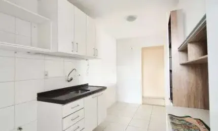 Jn vendo ed vitória três quartos duas suítes e uma vaga de garagem