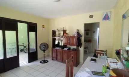 Fv04ro - casa térrea com 3 quartos - sendo 1 suíte, área de serviço-quintal em vila - pedreira