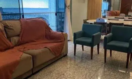 Jn vendo apartamento de três suítes e duas vagas de no centro da cidade