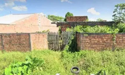 Gc vende um terreno com 750m2 próximo do vila maguariaçu