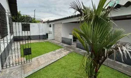 Casa com 4 quartos para alugar na Avenida Transamazônica, 12, Val-de-Cães, Belém