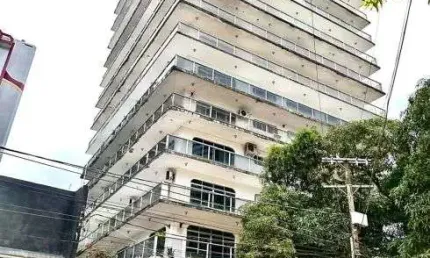 Apartamento com 4 quartos para alugar na Travessa Quintino Bocaiúva, 2111, Cremação, Belém
