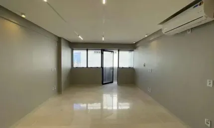 Alugo sala comercial andar alto com 33m² no infinity corporate no marco