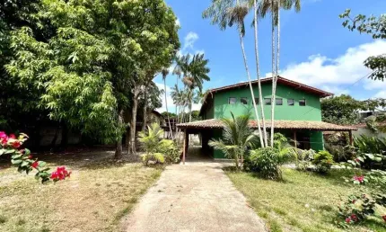 Jn vendo casas no mesmo terreno cada um com dois andares