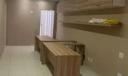 Jn vendo ou alugo casa na rua três de maio com a gentil para fins comerciais e residenciais