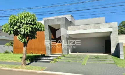 Casa à venda no Condomínio Porto Madero com Piscina