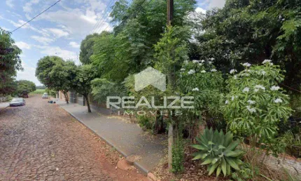 Terreno à venda na Rua Cesar Garcia Da Rocha, Três Lagoas, Foz do Iguaçu