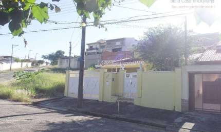 Casa com 3 dormitórios à venda, 220 m² por R$ 650.000,00 - Jardim Primavera - Bragança Paulista/SP
