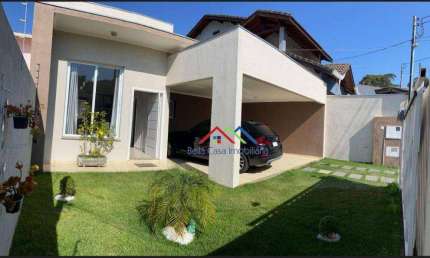 Casa com 3 dormitórios à venda, 160 m² por R$ 1.100.000,00 - Jardim Europa - Bragança Paulista/SP