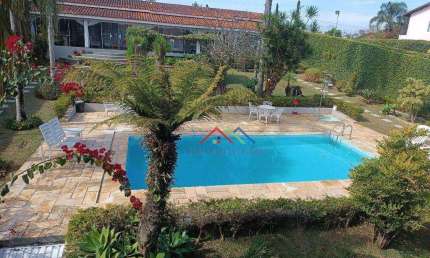 Casa com 3 dormitórios à venda, 450 m² por R$ 2.300.000 - Jardim Santa Helena - Bragança Paulista/SP