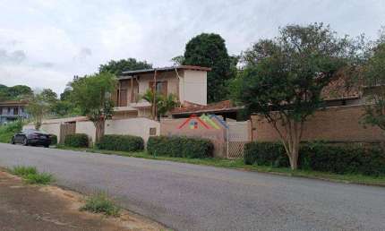 Casa com 5 dormitórios à venda, 450 m² por R$ 1.200.000,00 - Jardim das Paineiras - Bragança Paulista/SP
