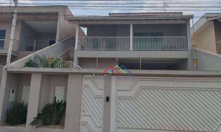 Casa com 3 dormitórios à venda, 220 m² por R$ 1.180.000,00 - Jardim Primavera - Bragança Paulista/SP