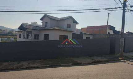 Casa com 3 dormitórios, 450 m² - venda por R$ 1.200.000 ou aluguel por R$ 6.000/mês - Jardim Primavera - Bragança Paulista/SP