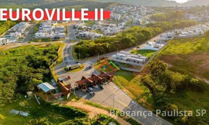 Casa em Condomínio Euroville II,com 3 Suítes À Venda, por R$ 1.690.000 - Bragança Paulista/SP