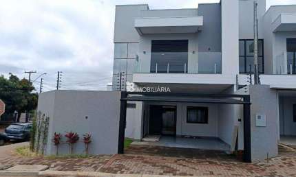 Casa com 3 quartos à venda na Centro, FAG, Cascavel