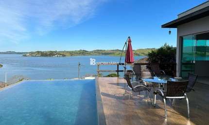 Excelente casa mobiliada nas Marinas de boa vista à venda