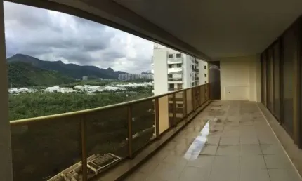 Apartamento de 217 metros quadrados no bairro Barra da Tijuca com 4 quartos