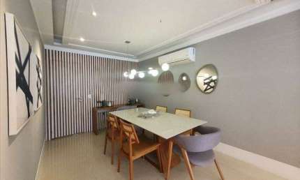 Apartamento para venda possui 144 metros quadrados com 4 quartos