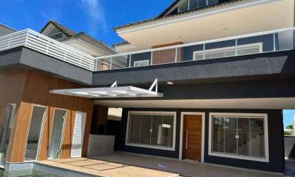 Casa para venda possui 360 metros quadrados com 3 quartos em Barra da Tijuca - Rio de Janeiro - RJ