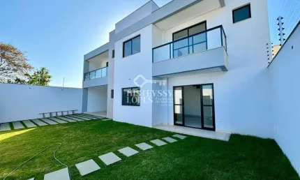 Casa com 3 quartos à venda na Rua Ozeias Santiago, 625, Itapebussu, Guarapari por R$ 950.000
