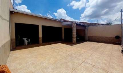 Casa a venda 3 Quartos 1 Suíte Bairro Santa Amália Cuiabá - MT