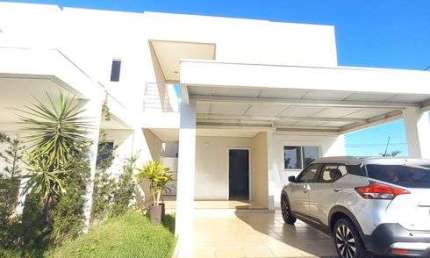 Casa de condomínio sobrado para venda possui 155 metros quadrados com 3 quartos