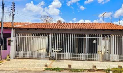 Casa 3 quartos sendo 1 Suite Parque Cuiabá - Cuiabá - MT