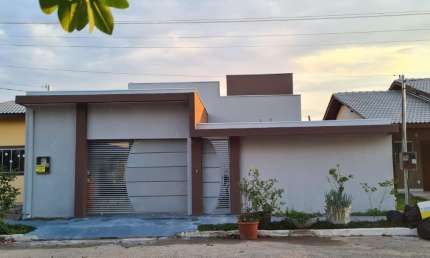 Casa com piscina a venda 3 quartos 1 suíte Distrito Industrial - Cuiabá - MT