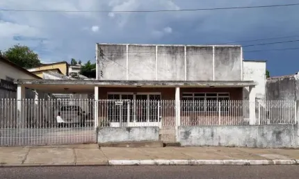 Casa para Venda/Ponto Comercial - Dom Aquino - Cuiabá - 280m², 3 vagas