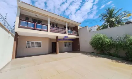 Sobrado para Venda - Bairro Jardim Califórnia - Cuiabá/MT.