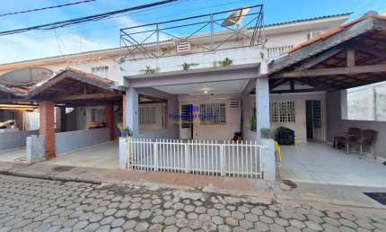 Sobrado mobiliado para venda no Bairro Jardim Shangri-lá em Cuiabá/MT