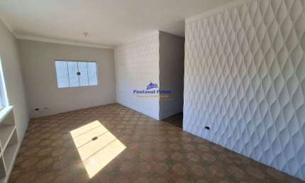 Casa para locação com 3 quartos no Bairro Jardim Universitário em Cuiabá - MT.