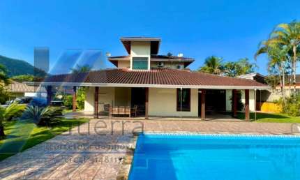 Ubatuba, Horto - Condomínio Villas, casa com 03 dormitórios, sendo 01 suíte e área de lazer.
