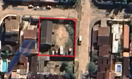 Ubatuba, Jardim Carolina - Terreno de esquina com 900m² de área total.