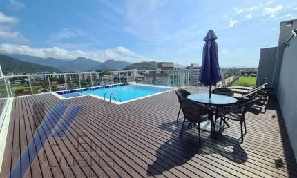 Ubatuba, Centro - Apartamento com 03 dormitórios, sendo 01 suíte com área de lazer.