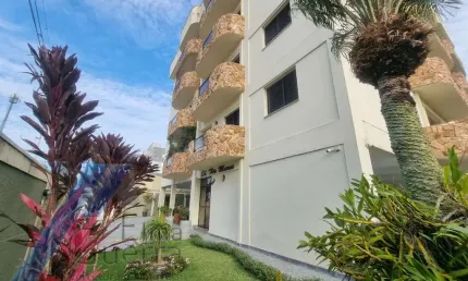 Ubatuba, Centro - Apartamento  com 03 dormitórios, sendo 01 suíte.