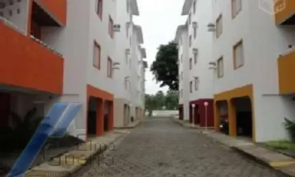 Ubatuba, centro - apartamento com 03 dormitórios, sendo 01 suíte e area de lazer.