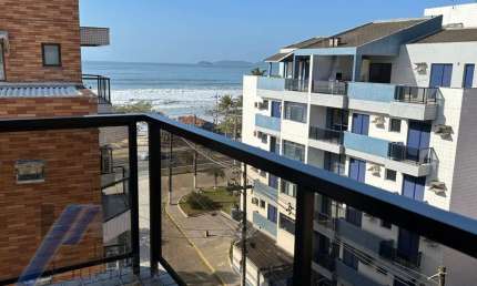 Ubatuba, Praia Grande - Apartamento cobertura duplex com 03 dormitórios, sendo 01 suítes, a 50 metros do mar!