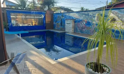 Ubatuba, Estufa II - Casa com 04 dormitório, sendo 02 suites, com área de lazer.