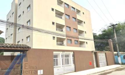 Ubatuba, Ipiranguinha - Apartamento cobertura com 03 dormitorios sendo 01 suite.