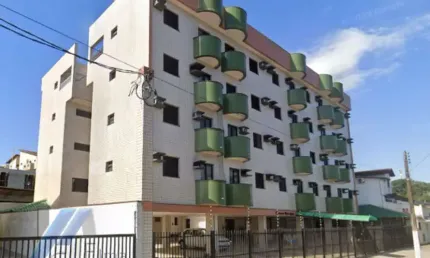 Ubatuba, Praia Grande - Apartamento com 01 dormitório, a 150 metros da praia.