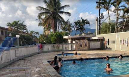 Ubatuba, Itaguá - Apartamento com 02 dormitório e área de lazer, próximo a Praia Grande.
