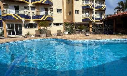 Ubatuba - Pereque açu - Apartamento cobertura com 03 dormitórios sendo 02 suítes e área de lazer.