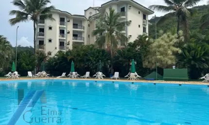 Ubatuba, Toninhas - Apartamento com 03 dormitórios sendo 02 suítes e área de lazer completa.
